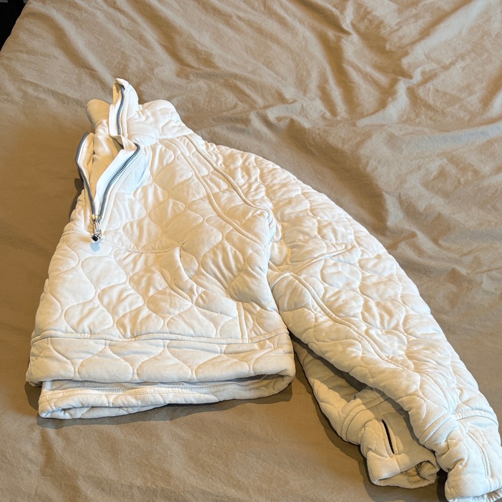 lululemon athletica Quilted White Half‑Zip Sweatshirt